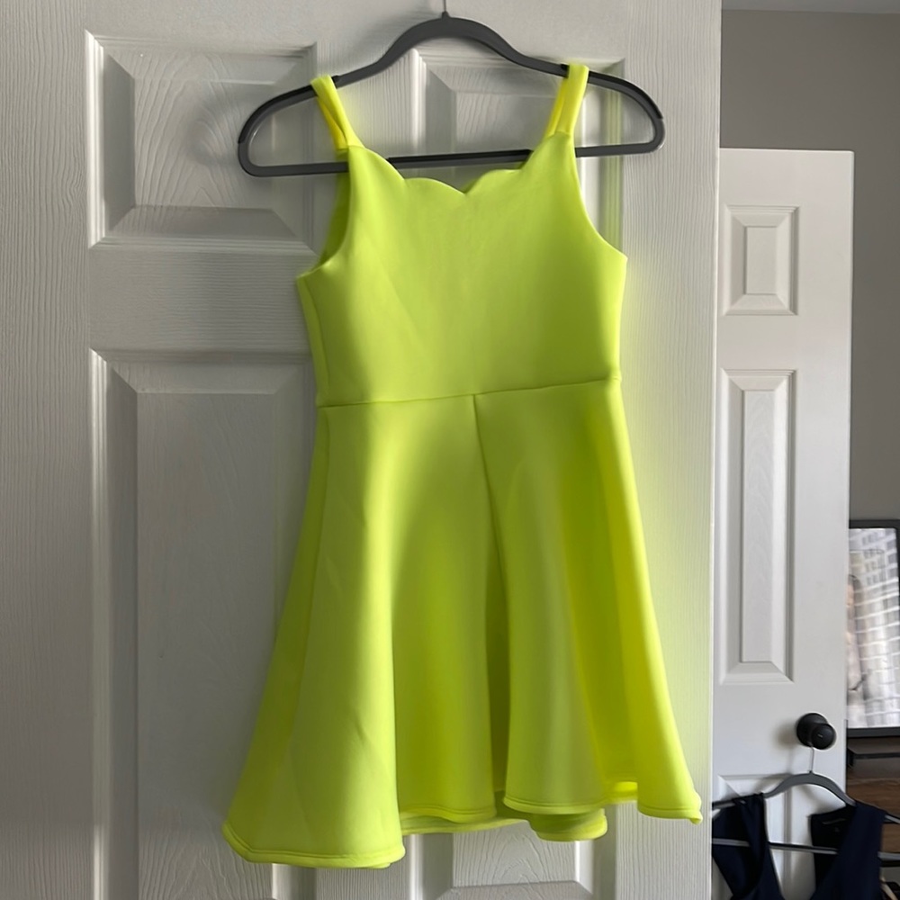 New dress girls